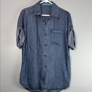 Alice + Olivia Casual Denim Button Down Shirt